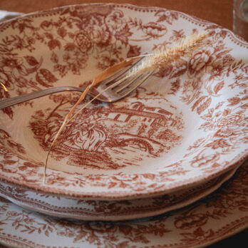 Piatto In Porcellana Linea Inglese Tortora