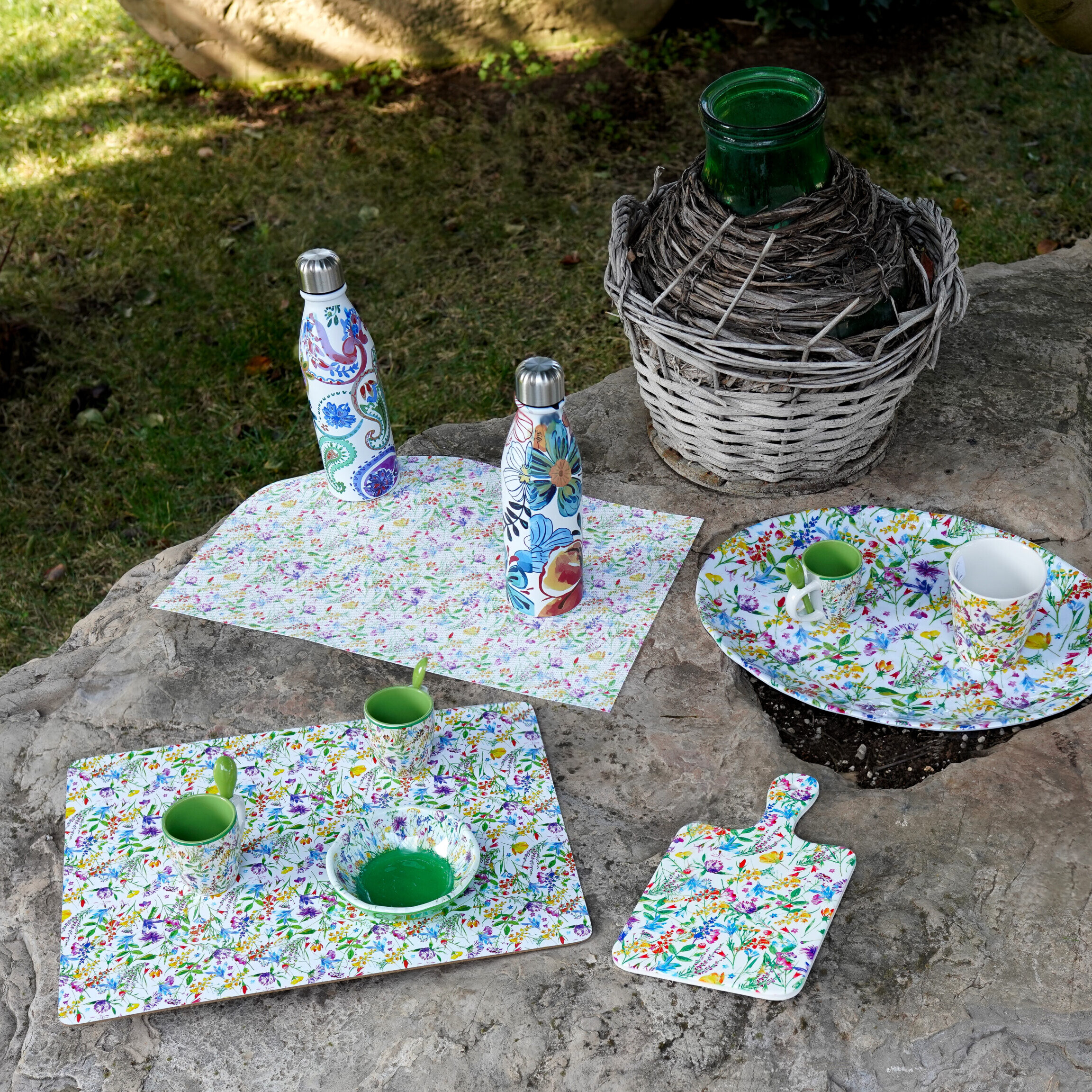 Set 4 Tazze Con Cucchiaino Spring