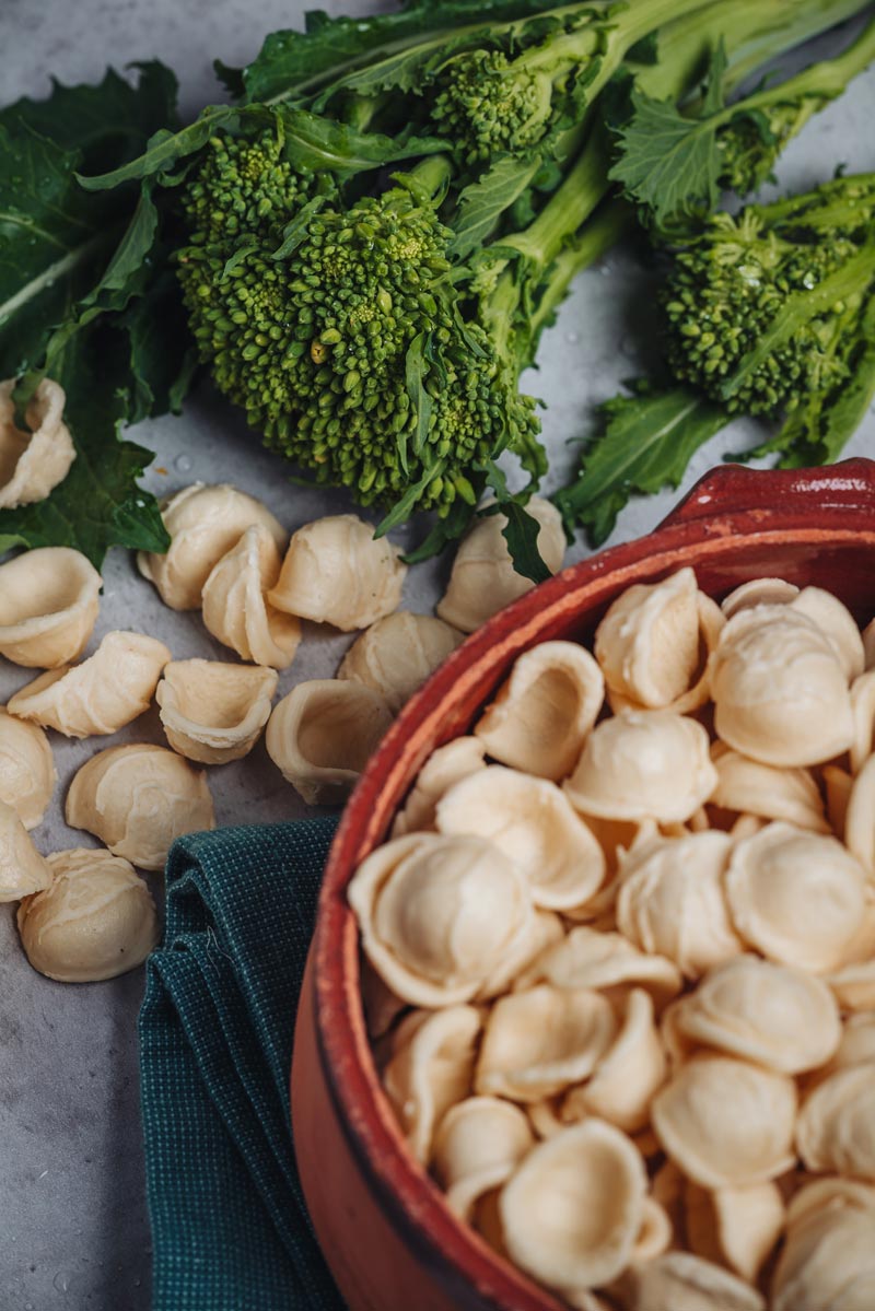 Ricetta e ingredienti per Orecchiette con cime di rapa