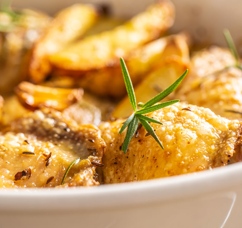 Ricetta e ingredienti del Pollo e patate in padella